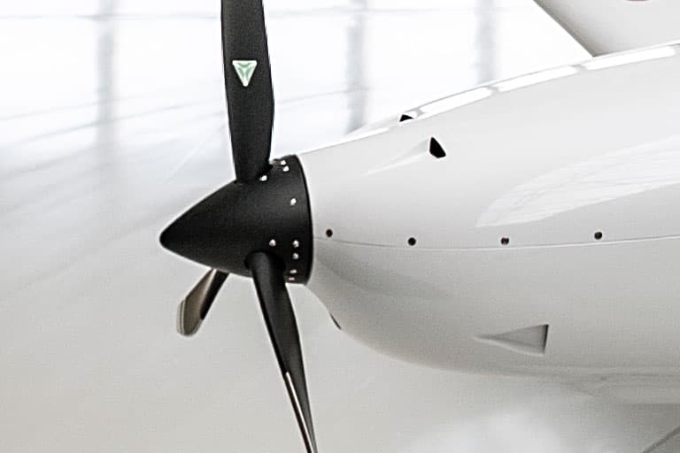 Bristell Classic three-blade constant-speed propeller